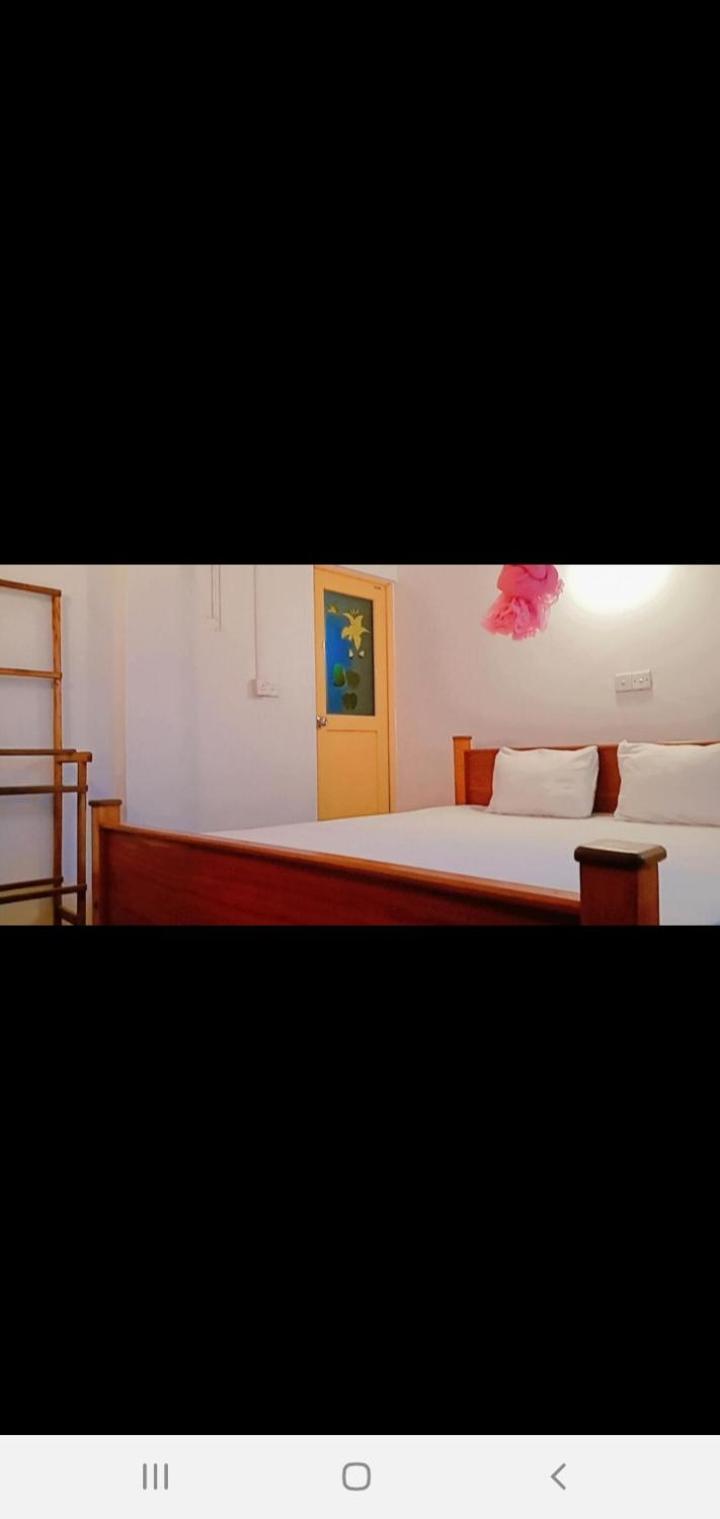 Pravindi Guest Home Mirissa Zimmer foto